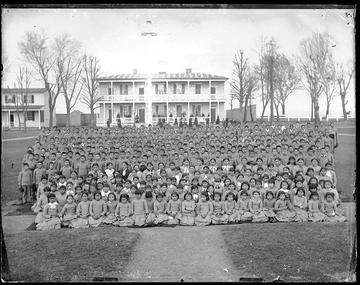 carlisle indian industrial schools student body in