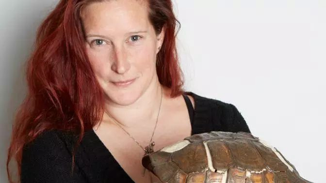 Stephanie Holt